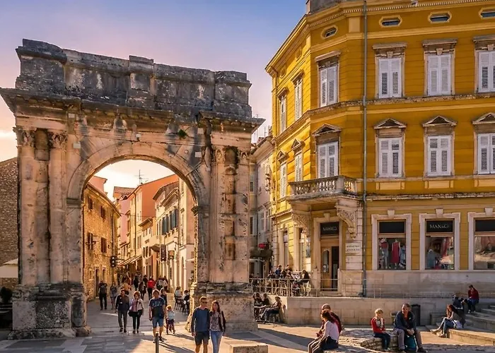 Cosy Old Town Apartamento Pula