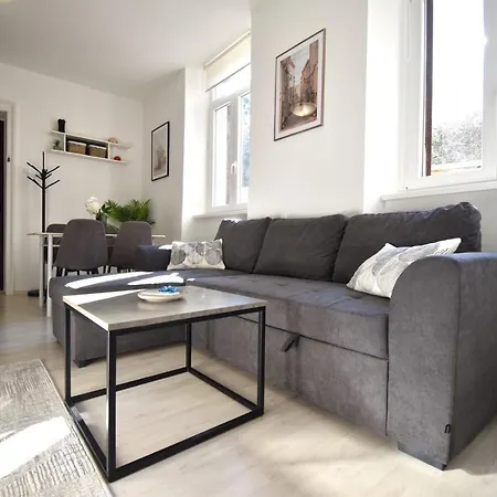 Cosy Old Town Apartment